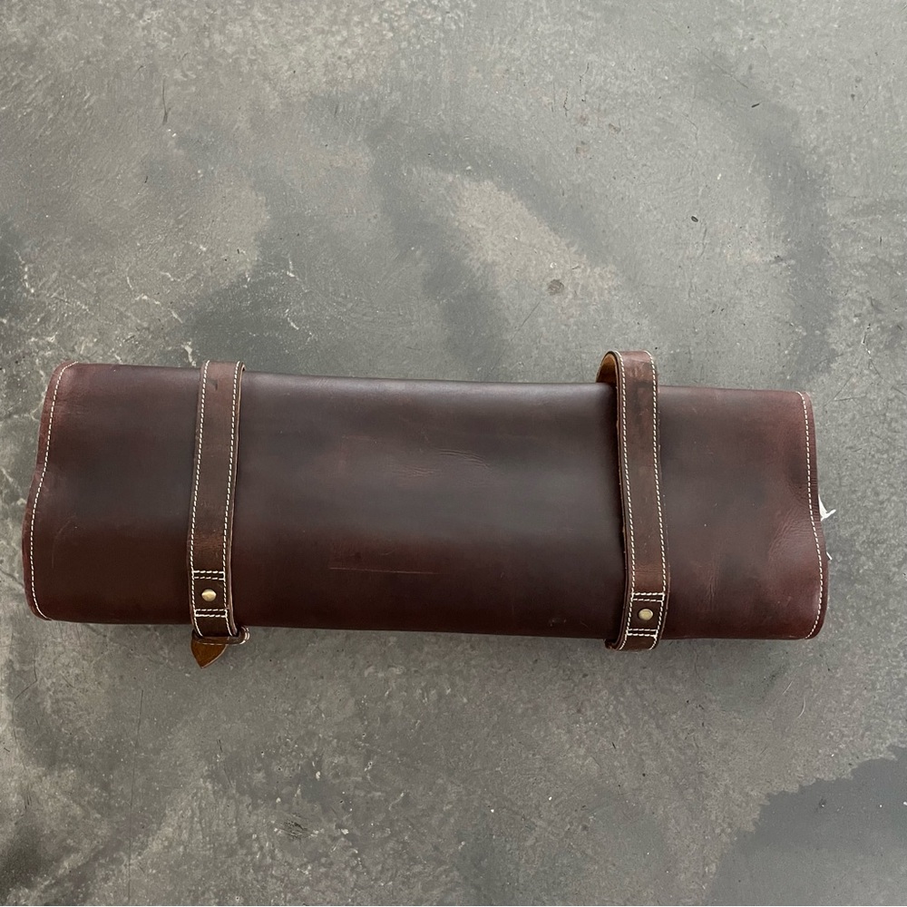 Aaron Leather Goods Brown Leather Knife Roll, 10 Slots, Zippered Pocket - Picture 3 of 7